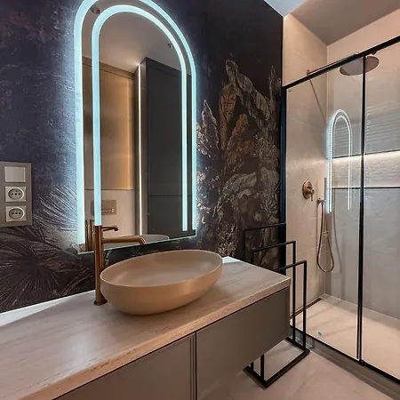 Quorum Z Jakuzzi Balans 16th Floor Z Widokiem Na Odre Вроцлав